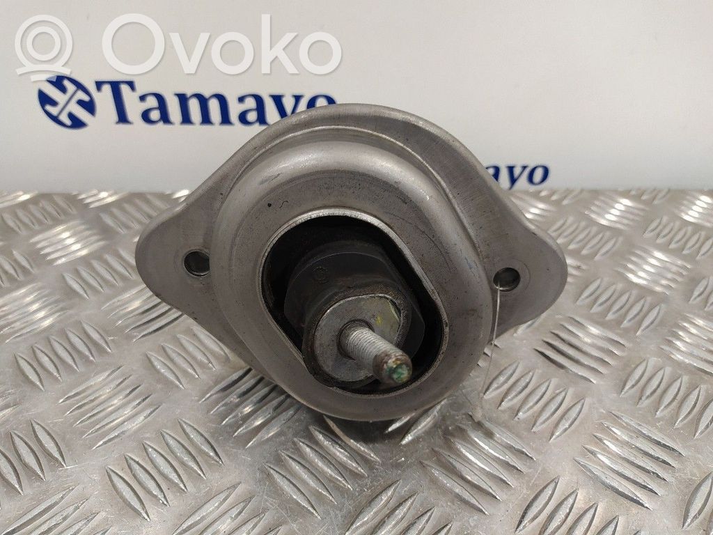 BMW X3 E83 Engine mount bracket 