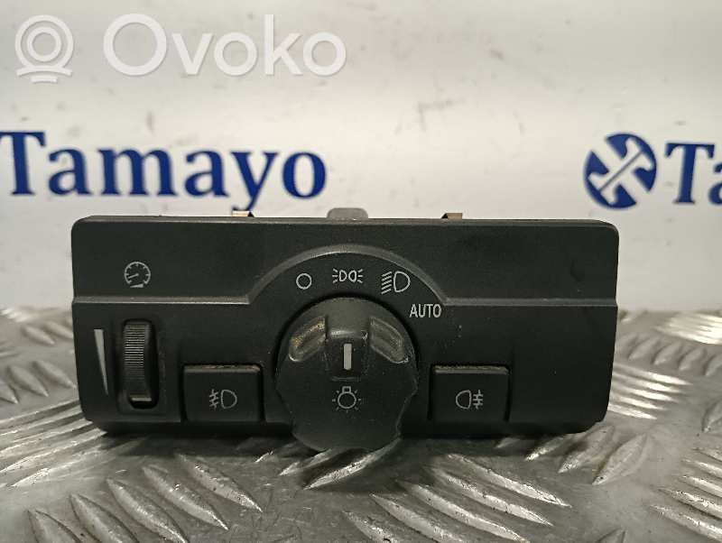Panel lighting control switch   04066264,6G9N13A024