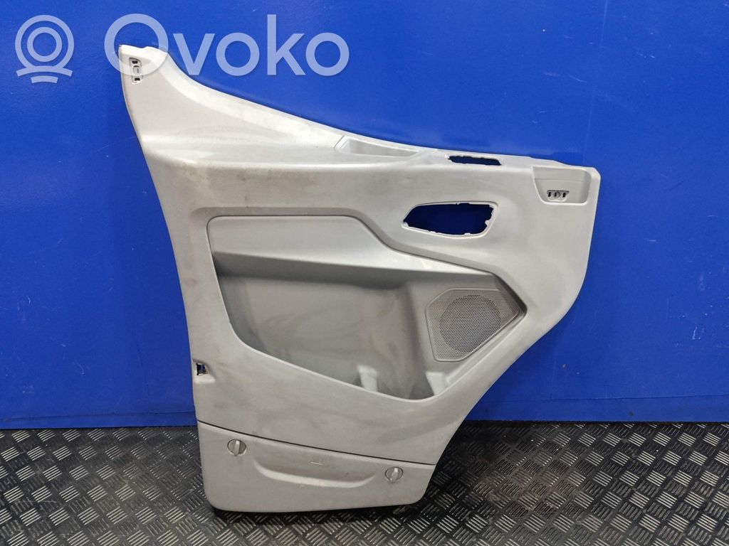 Ford Transit Boczki / Poszycie drzwi przednich 