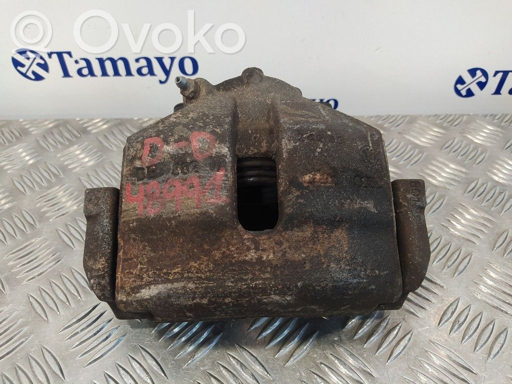 Caliper de freno delantero