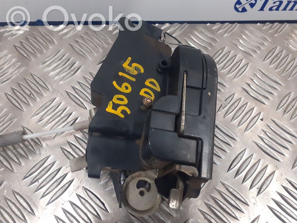 Mercedes-Benz Vaneo W414 Serratura portiera anteriore