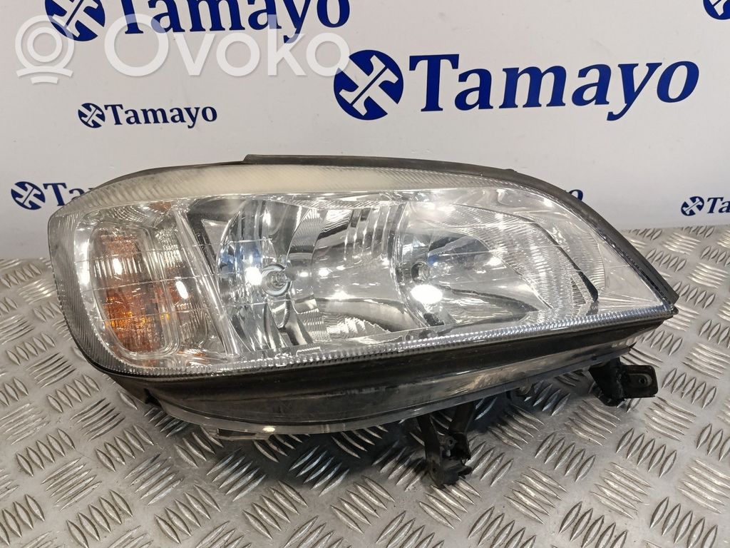 Opel Zafira A Faro/fanale