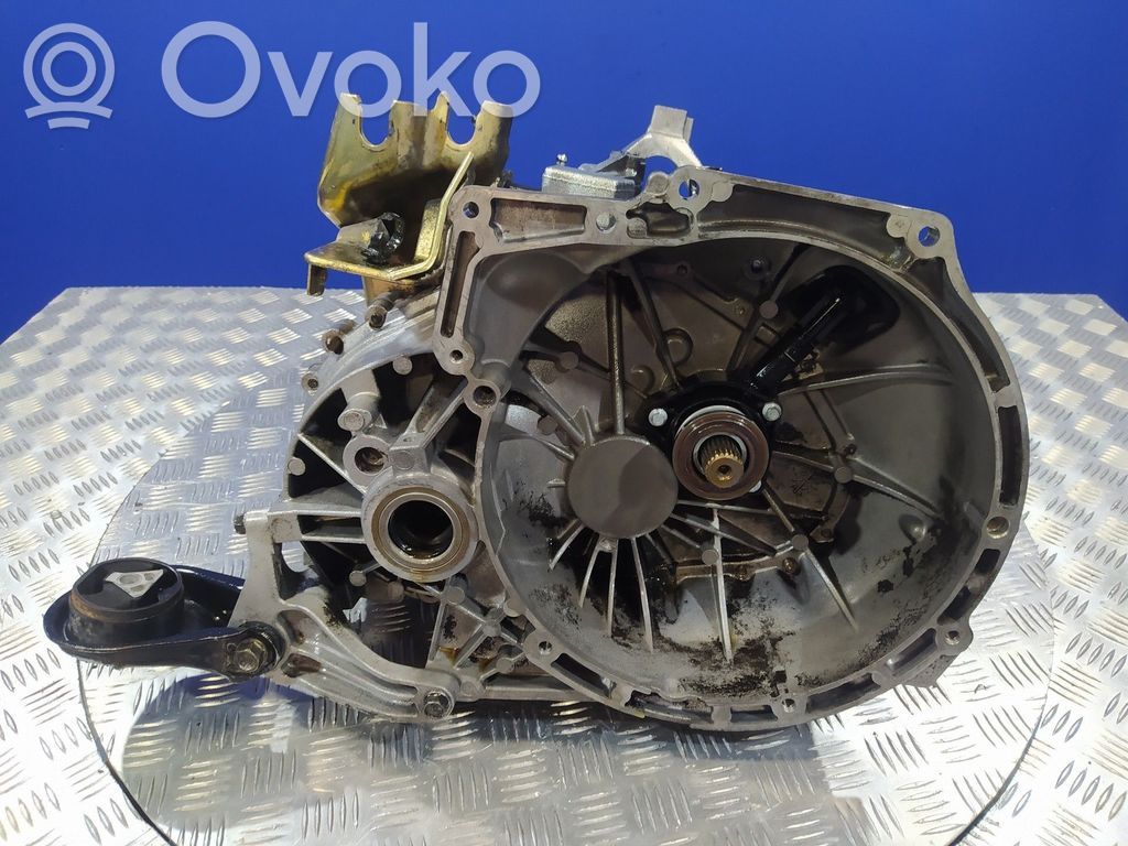 Mazda 3 I Scatola del cambio manuale a 5 velocità 