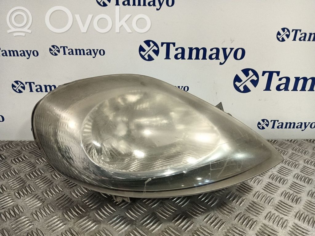 Phare frontale   91165720,89308700
