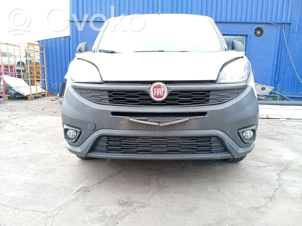 Fiat Doblo Uchwyt / Mocowanie zderzaka przedniego 