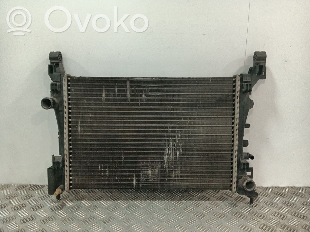 Opel Corsa C Radiatore di raffreddamento 