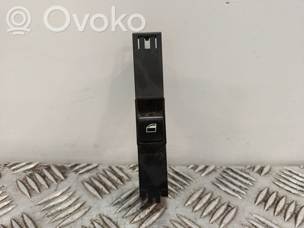 Comutator comandă geamuri electrice   6902177