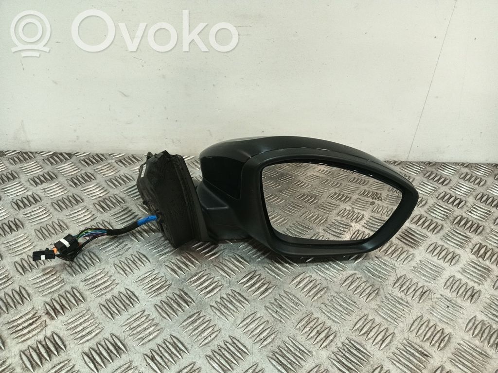 Opel Corsa F Oglindă electrică ușă față 