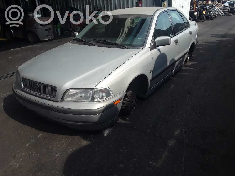 Volvo S40, V40 Motore