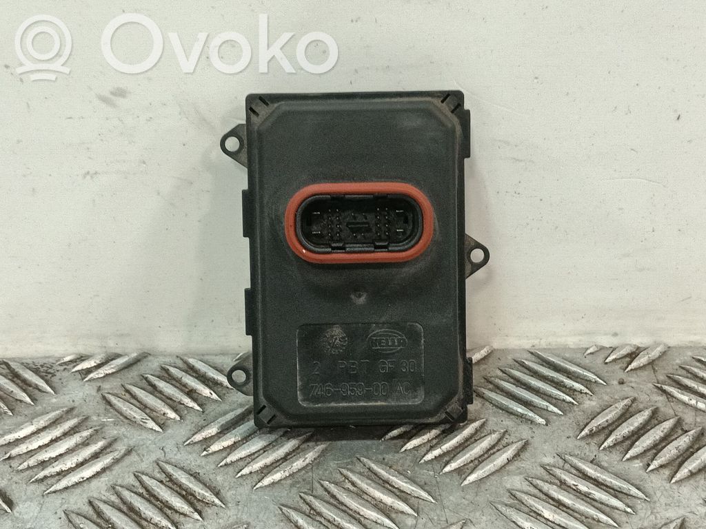 Volkswagen Tiguan Unidad de control/módulo de los faros xenón 