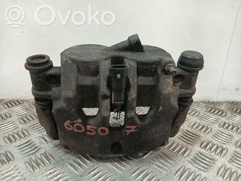 Iveco Daily 6th gen Zacisk hamulcowy przedni 