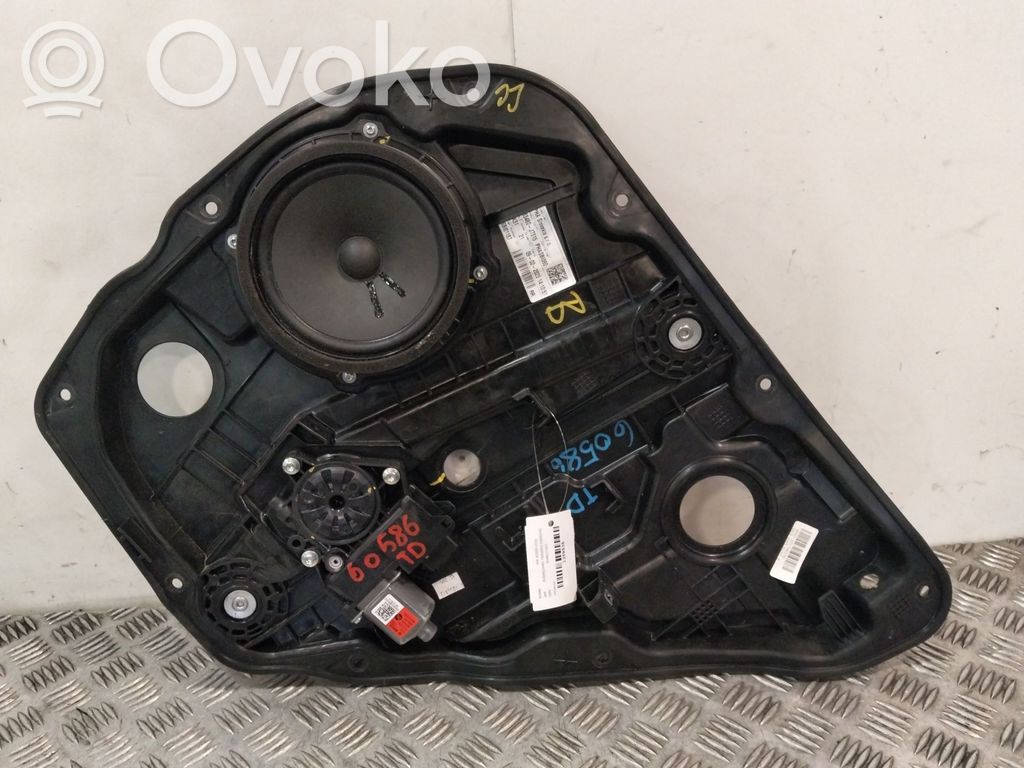 KIA Xceed Macara geam ușă spate cu motor 