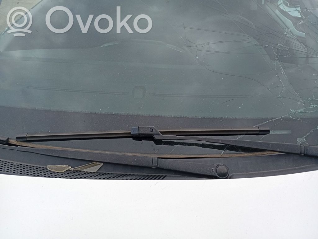 Hyundai ix20 Braccio della spazzola tergicristallo anteriore 
