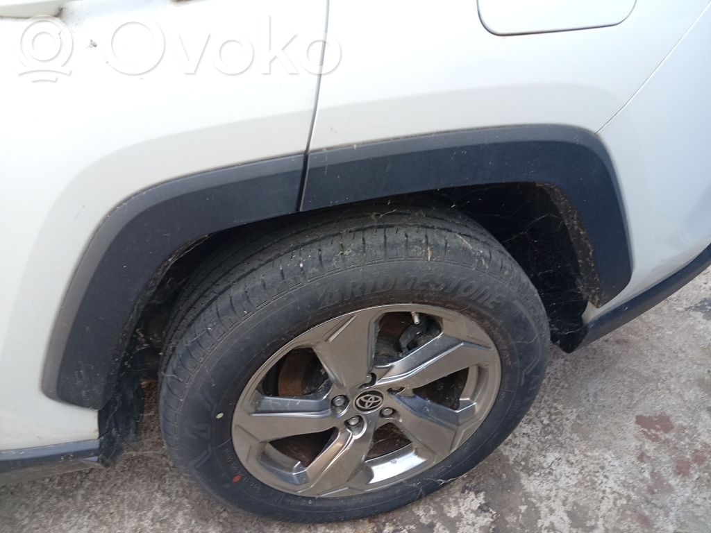 Toyota RAV 4 (XA40) Contur aripă spate 
