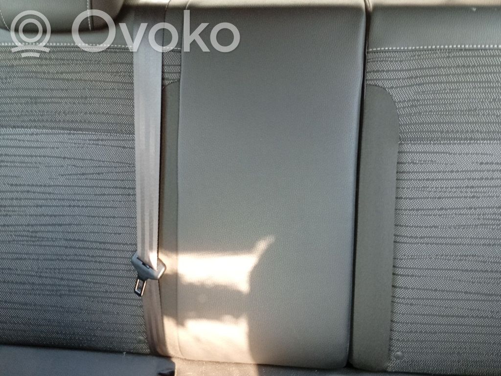 Opel Astra J Cintura di sicurezza posteriore