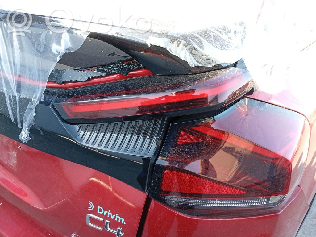 Citroen C4 III e-C4 Takaluukun takavalot
