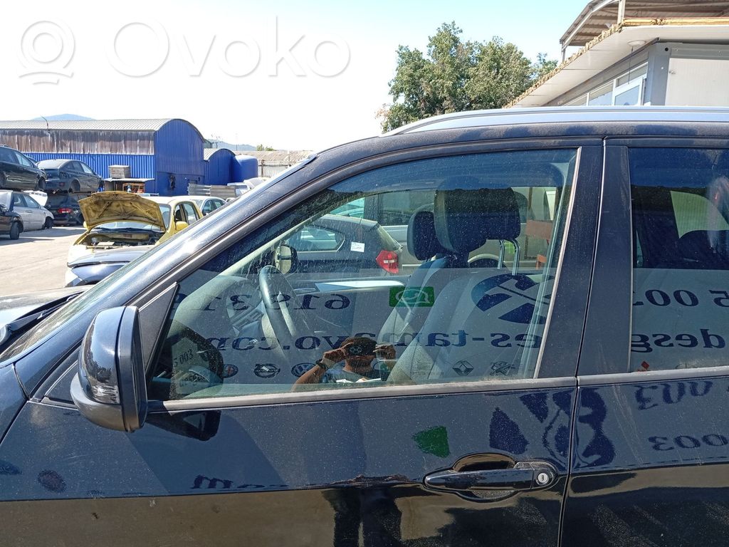 BMW X5 E70 Vetro del finestrino della portiera anteriore - quattro porte