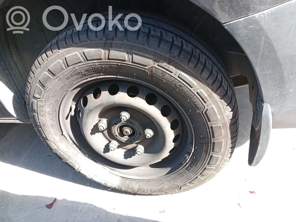 Ford Transit Задний поворотный кулак (ступица, цапфа)