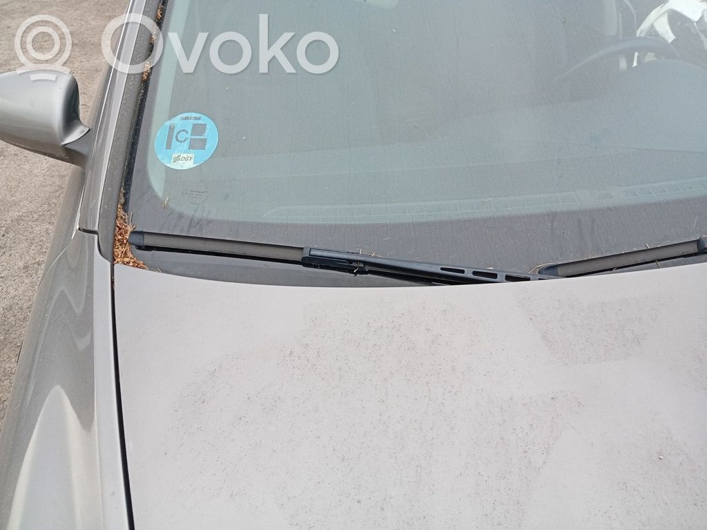 Audi A6 S6 C6 4F Wischerarm vorne 