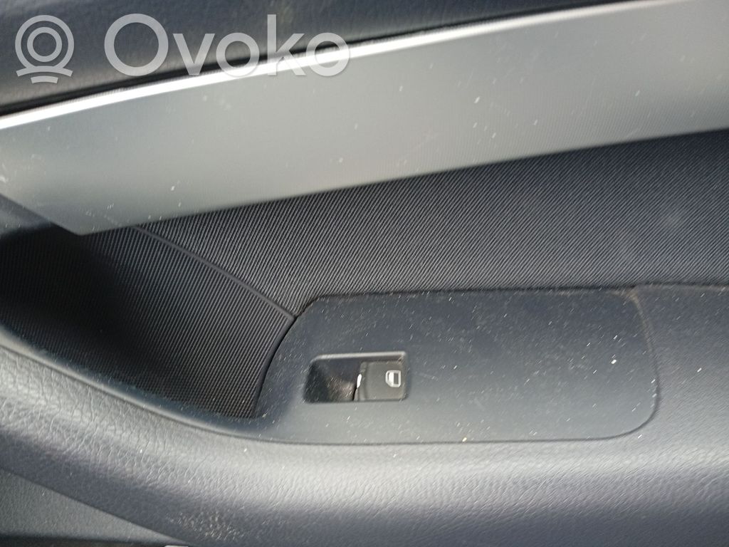 Audi A6 S6 C6 4F Sähkötoimisen ikkunan ohjauskytkin