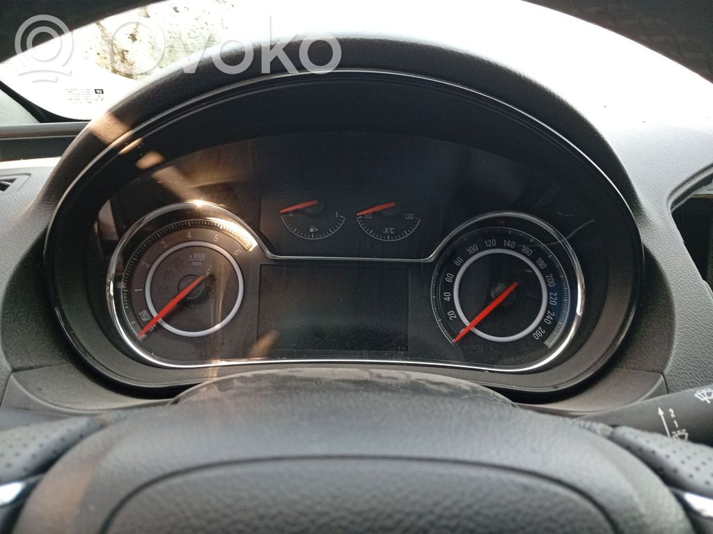 Opel Insignia A Compteur de vitesse tableau de bord