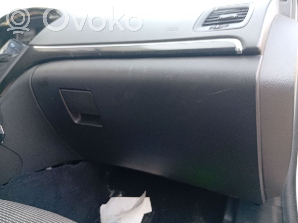 Opel Insignia A Boite à gants