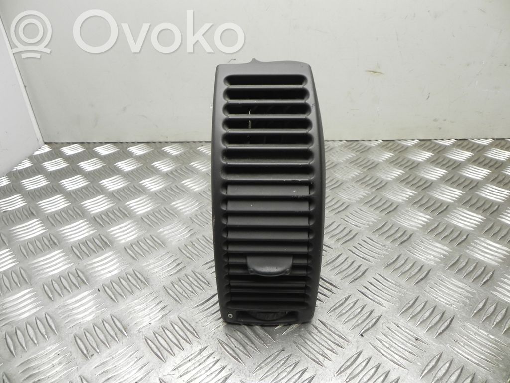 Opel Omega B2 Kratka nawiewu tylna tunelu środkowego 