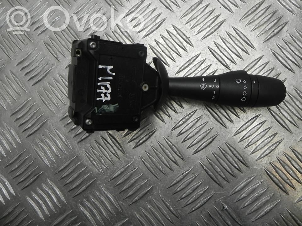 Opel Vivaro Wiper control stalk 