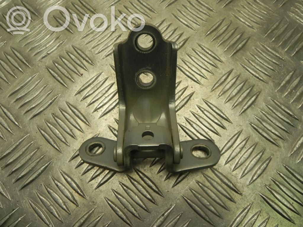 KIA Optima Front door upper hinge 