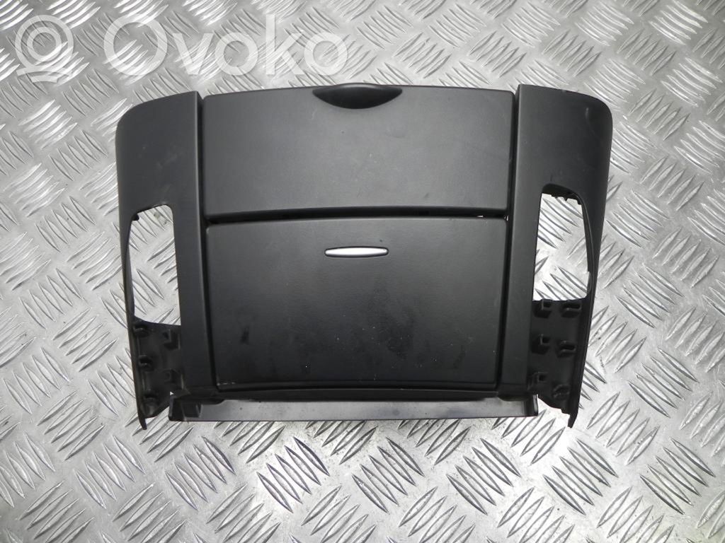 KIA Ceed Pelnutrauks (priekšā) 