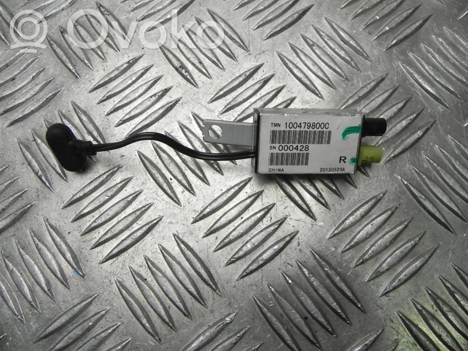 Tesla Model S Antenos stiprintuvas 