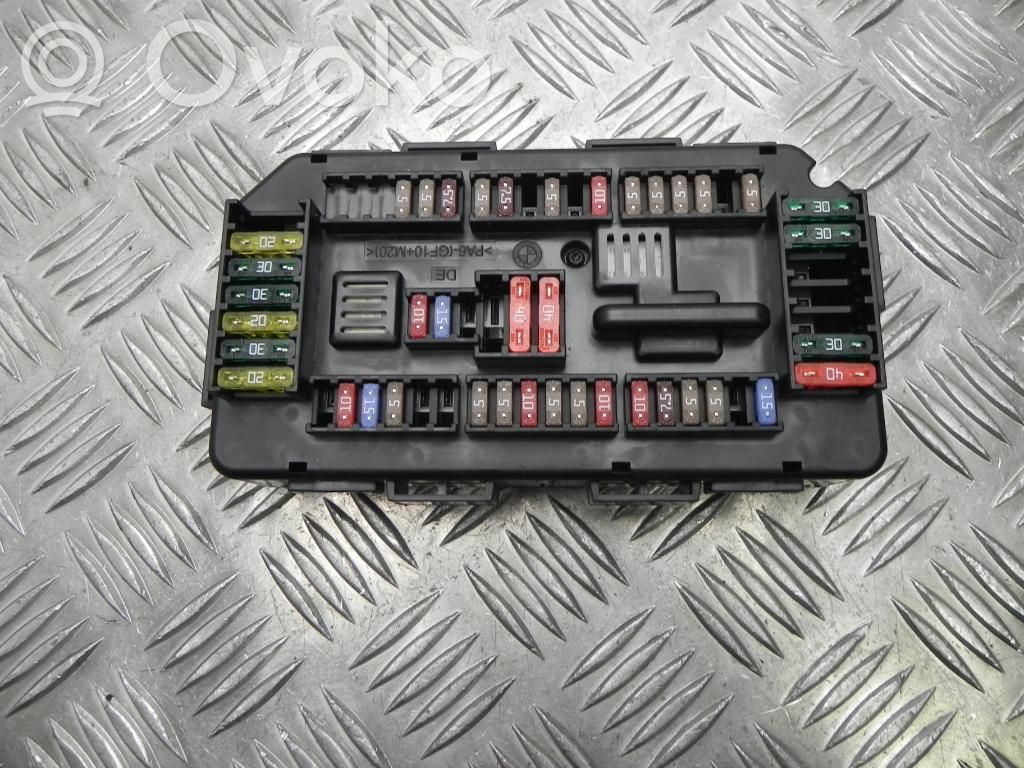 BMW 4 F32 F33 Juego de caja de fusibles 