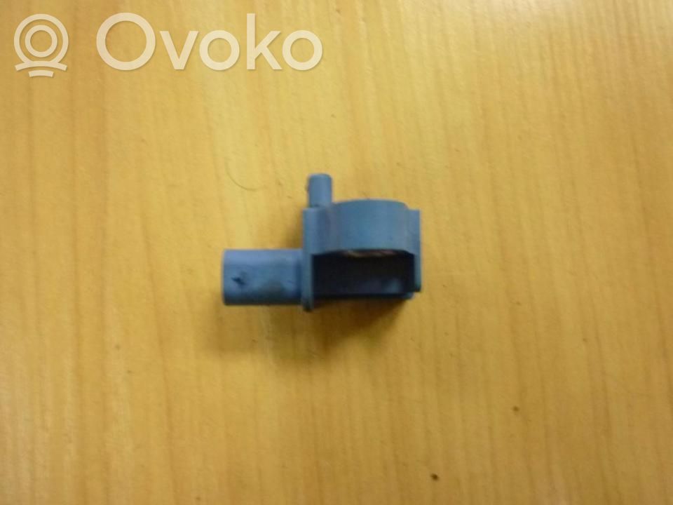 Volkswagen Jetta VI Oro pagalvių smūgio daviklis 