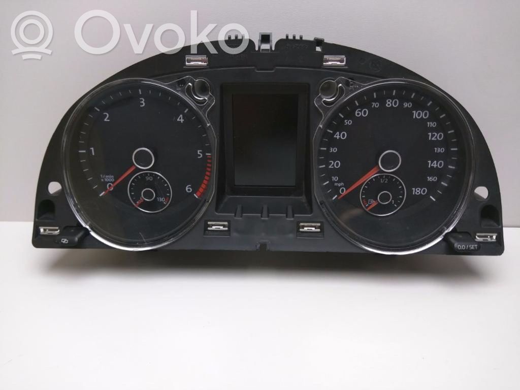 Skoda Octavia Mk2 (1Z) Speedometer (instrument cluster) 