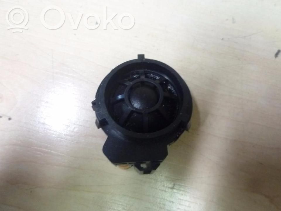 Honda CR-V Front door high frequency speaker 