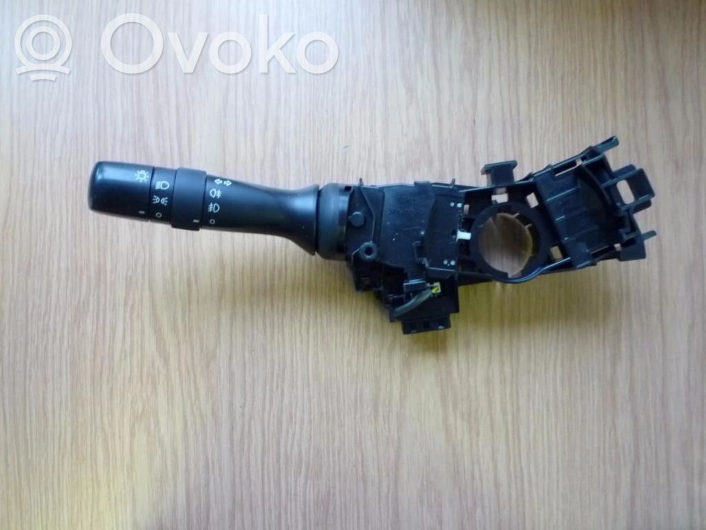 Toyota Verso-S Multifunctional control switch/knob 