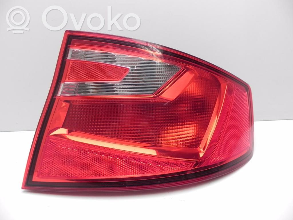 Seat Toledo IV (NH) Galinis žibintas kėbule 