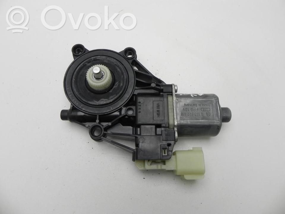 Ford Fiesta Motor del regulador de la ventanilla de la puerta delantera 