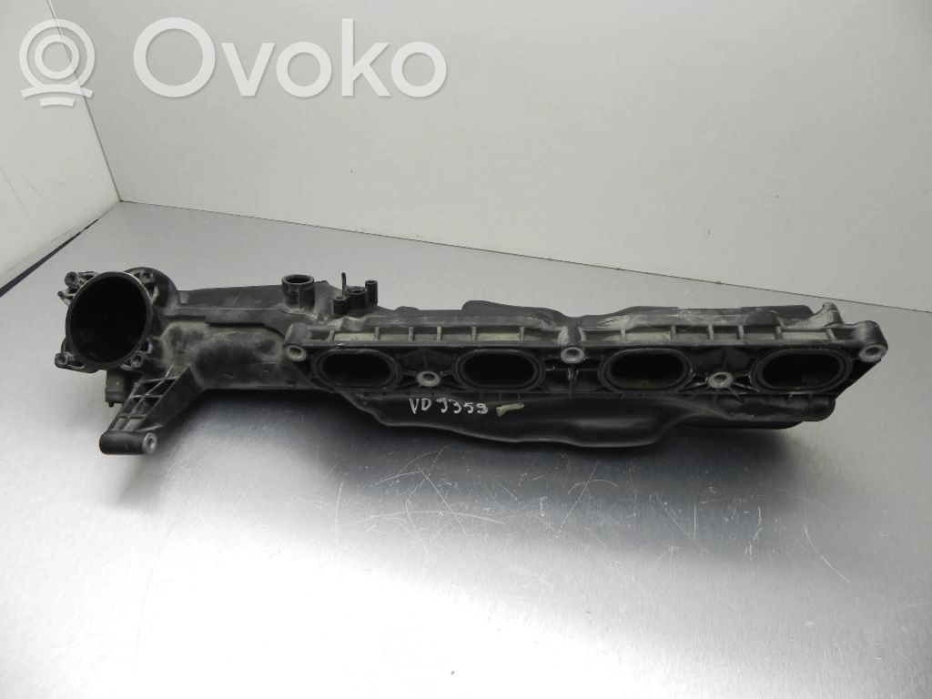 BMW 7 F01 F02 F03 F04 Intake manifold 