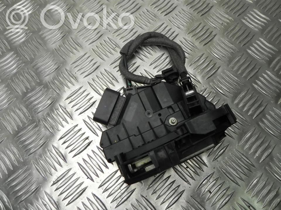 Ford Focus Front door lock 