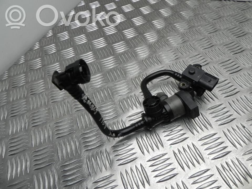 BMW 5 F10 F11 Turbo solenoid valve 