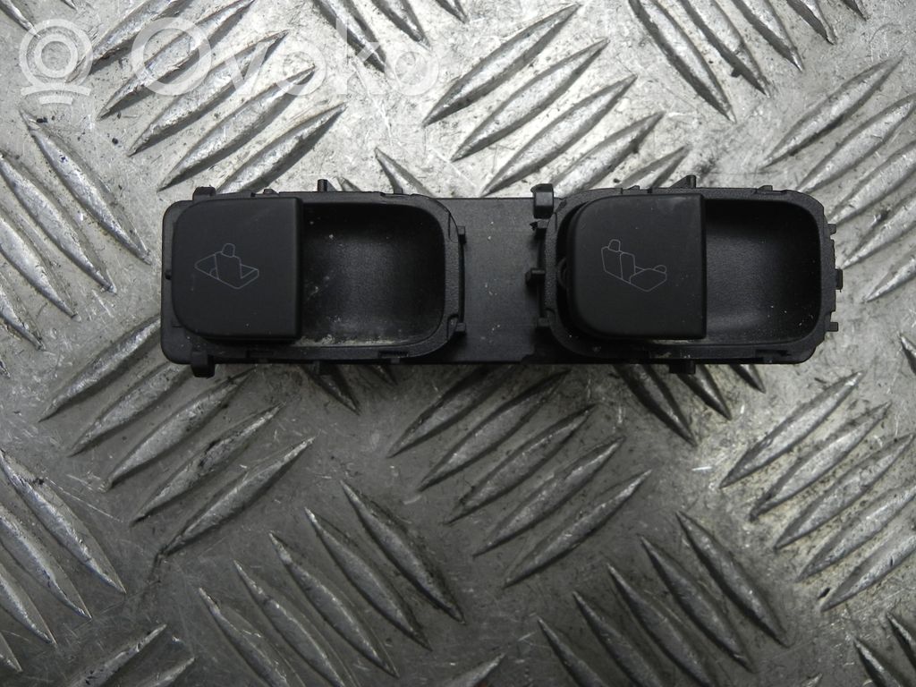 Tesla Model Y Interruptor de control del asiento 