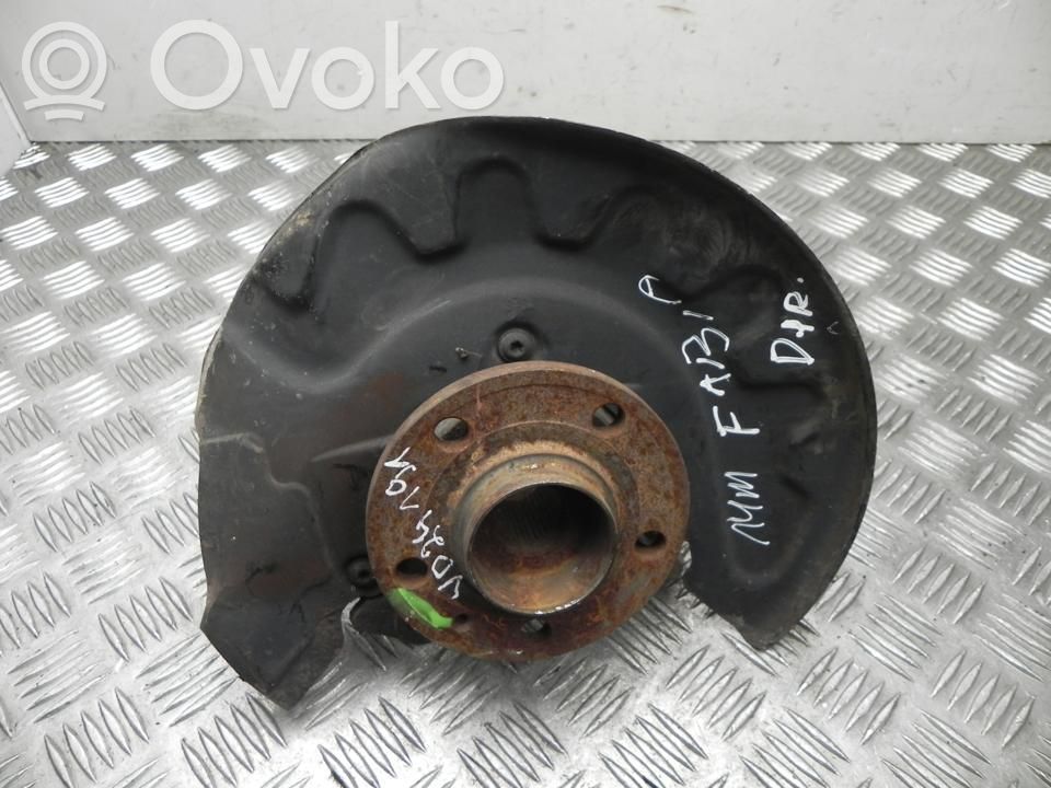 Skoda Fabia Mk2 (5J) Priekinė stebulė 