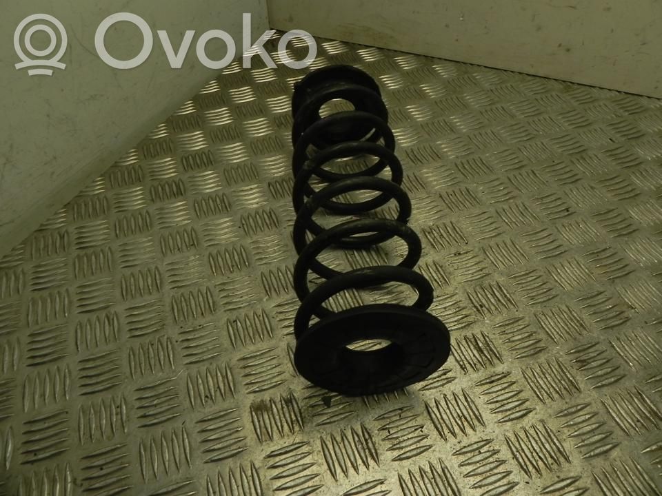 Hyundai Kona I Front coil spring 