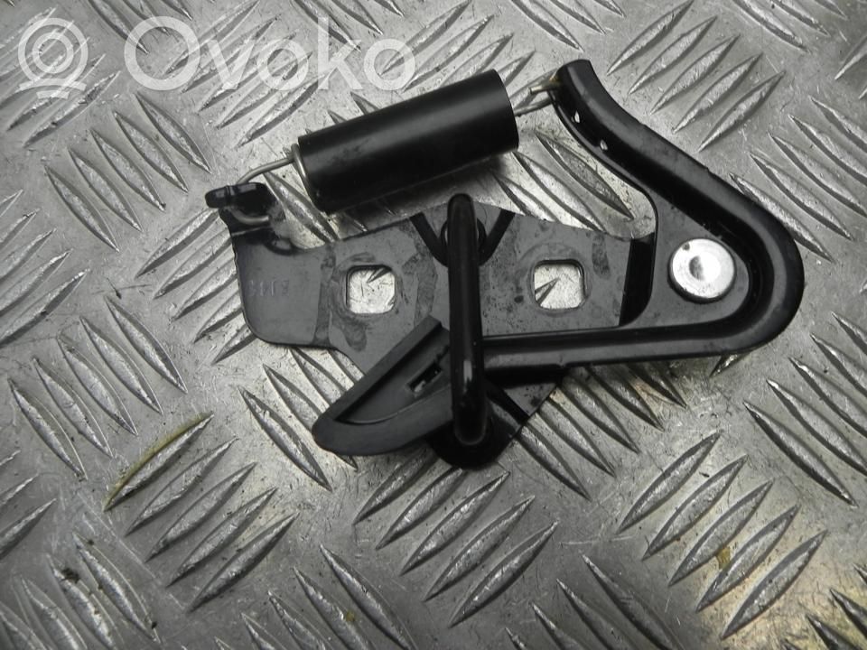 Ford Mustang VI Rear door lock loop/hook striker 