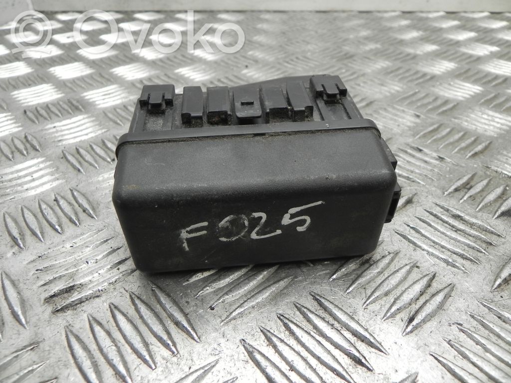 Lexus GS 300 350 430 450H Set scatola dei fusibili 