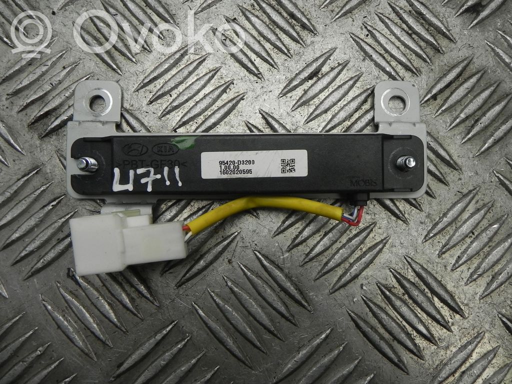 Antenna GPS   95420D3200,U711