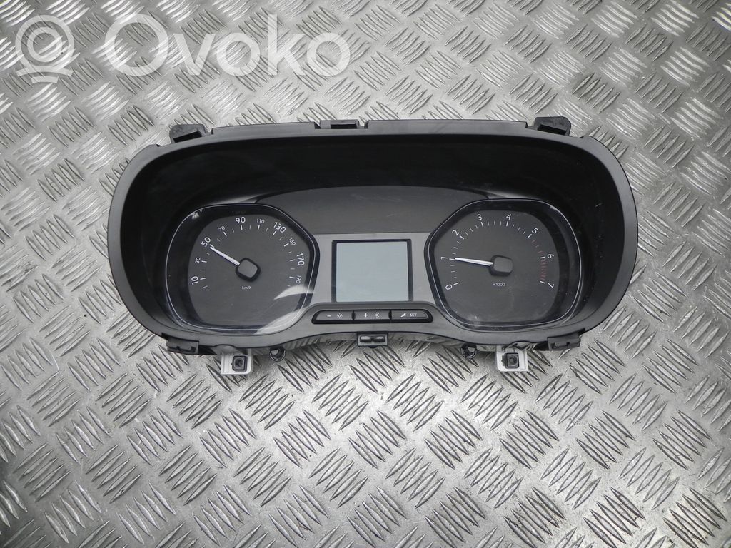 Opel Vivaro Speedometer (instrument cluster) 