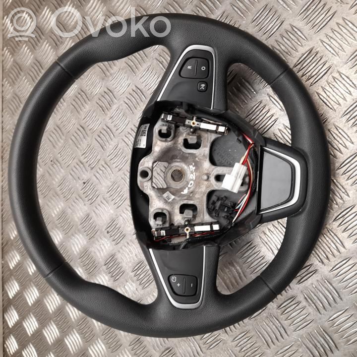 Renault Captur Stūre 