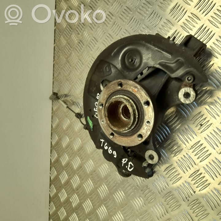 Cubo de rueda delantera   669DP,VD26094